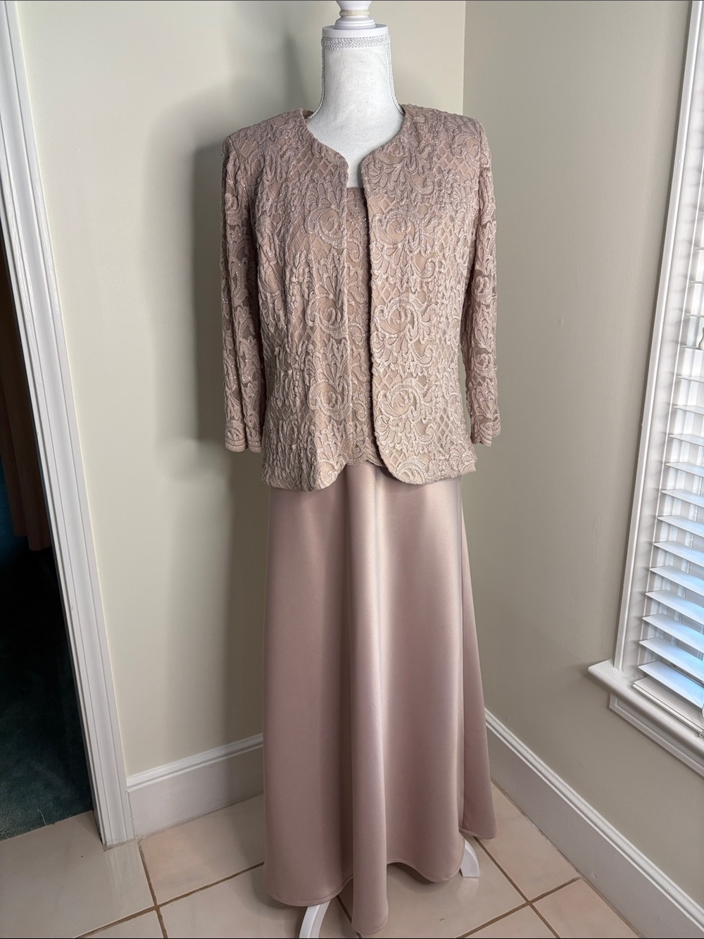 Alex Evenings Blush Lace Jacket and Dress. Size 12. Mother of Bride/Groom